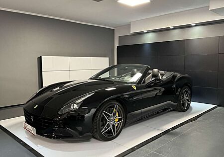 Ferrari California T 8-Zylinder V-Motor Carbon Paket Ker