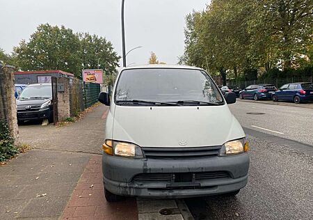 Toyota Hiace short 1996