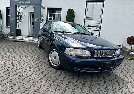 Volvo C70 2.0T