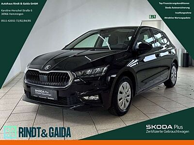 Skoda Fabia 1.0 TSI Essence Klima Freisprech PDC LED