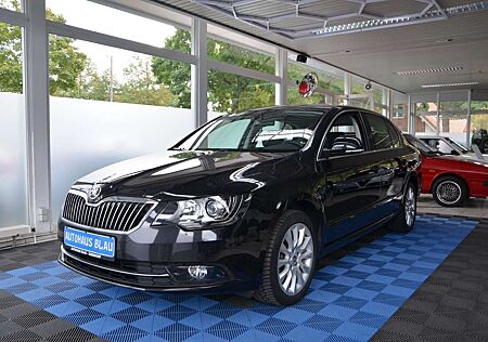 Skoda Superb 2.0 TDI Exclusive *DSG*XENON*STANDHZG*PDC
