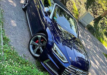 Audi S5 3.0 TFSI quattro