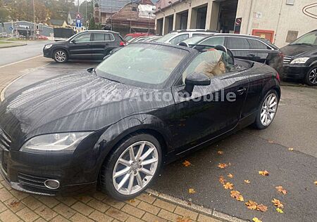 Audi TT Coupe/ 2.0 TFSI Roadster quattro Navi,Leder