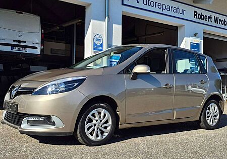 Renault Scenic Paris