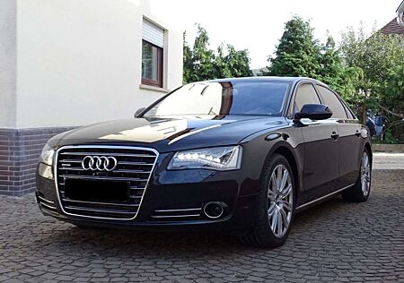 Audi A8 3.0 TDI DPF clean diesel quattro tiptronic Lang