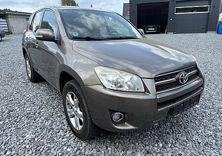 Toyota RAV 4 Sol Tüv Neu Klima Leder Tempomat 2 Hand