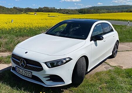 Mercedes-Benz 220 AMG