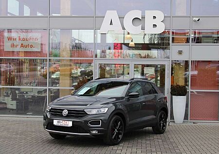 VW T-Roc Volkswagen 1,5 TSI DSG R-Line Black Style*ACC*LED*18"