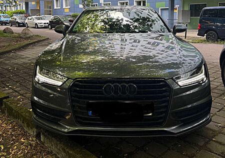 Audi A7 3.0 TDI Sportback TDI S-Line
