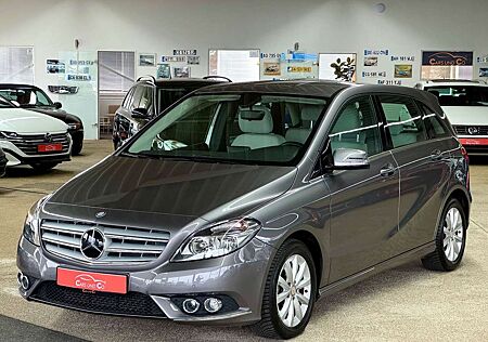 Mercedes-Benz B 180 B Klasse 180 ATG *AHK*SHZ*NAV*PDC*TEM*RKam*