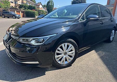 VW Golf Volkswagen Active ACC R KAMERA VOLLVIRTUELL LENKRADHEIZUNG!!!