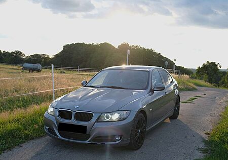 BMW 320d 320 DPF Efficient Dynamics Edition