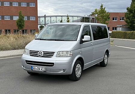 VW T5 Caravelle Volkswagen 2.5 TDI 8-sitzer 1-hand scheckheft