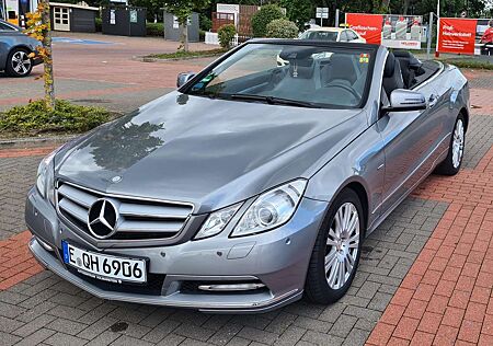 Mercedes-Benz E 200 gebraucht kaufen Mercedes-Benz E 200 Cabrio BlueEFFICIENCY 7G-TRONIC Avantgarde