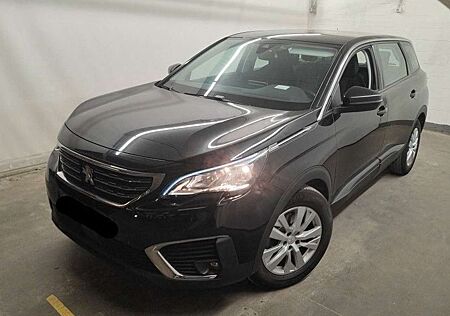 Peugeot 5008 Active 1.2T NAVI/PDC/LED/AHK/TEMPO