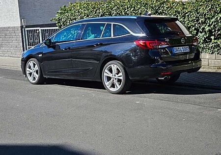 Opel Astra Ultimate Start/Stop
