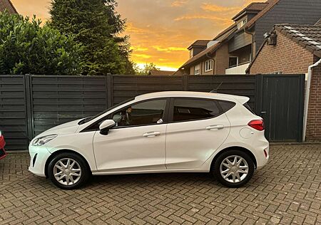 Ford Fiesta Cool & Connect