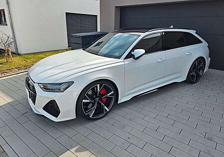 Audi RS6 mit Garantie/MwSt/SportAGA/B&O/Matrix