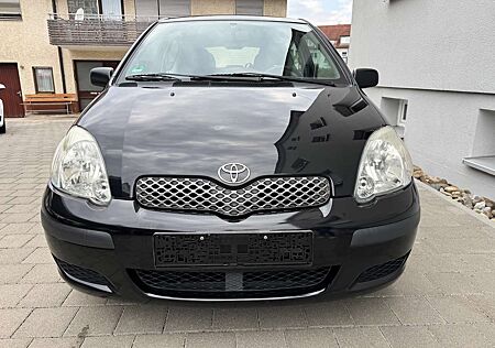 Toyota Yaris 1.0