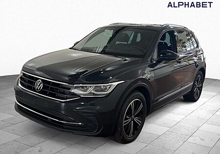 VW Tiguan Volkswagen 2.0 TDI BMT Active Matrix Pano S-Dach ACC