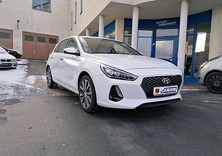 Hyundai i30 1.4 T-GDI DCT Passion Plus