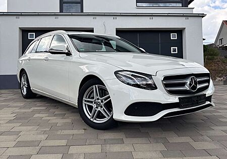 Mercedes-Benz E 220 d 4Matic T 9G-TRONIC