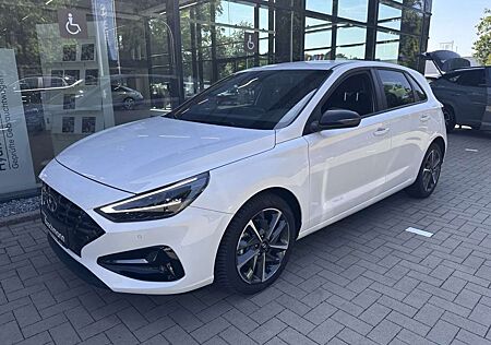 Hyundai i30 1.0 T-GDI DCT Connect & Go