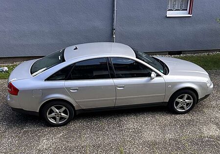 Audi A6 2.7 T quattro