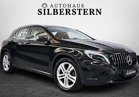 Mercedes-Benz GLA 220 CDI Urban+Bi-Xenon+Automatik+Navi+Kosmos