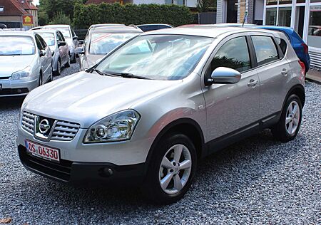 Nissan Qashqai 2.0l 141PS*Navi*Rückfahrkamera*Finanzierung*