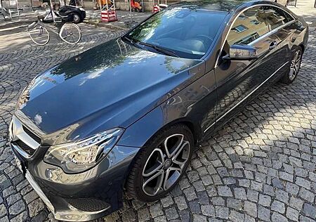 Mercedes-Benz 220 E CDI Coupé Sport-Paket