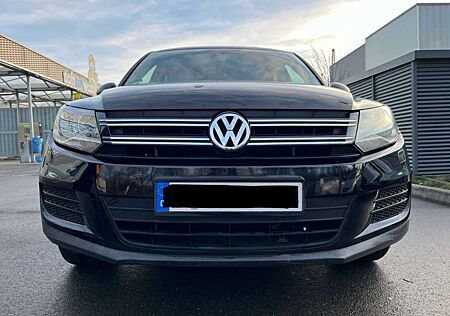 VW Tiguan Volkswagen 1.4 TSI DSG BlueMotion Technology Life mit LPG