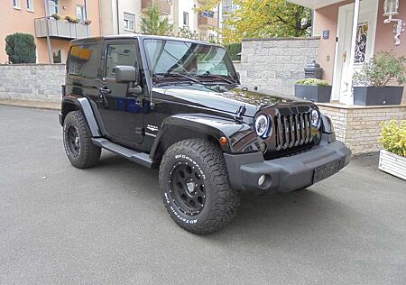 Jeep Wrangler Sahara Leder*SHZ*Navi*Temp.*Kamera*AHK*Dual Top