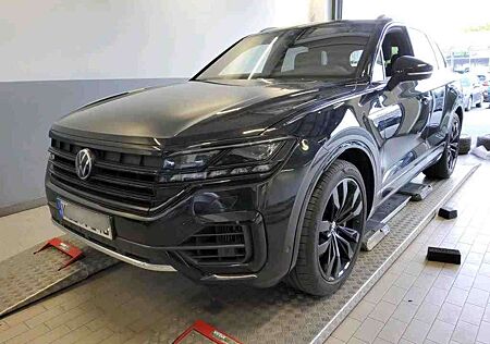 VW Touareg Volkswagen 4.0 V8 TDI R-Line