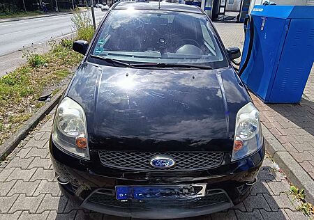 Ford Fiesta 1.4 Black Magic