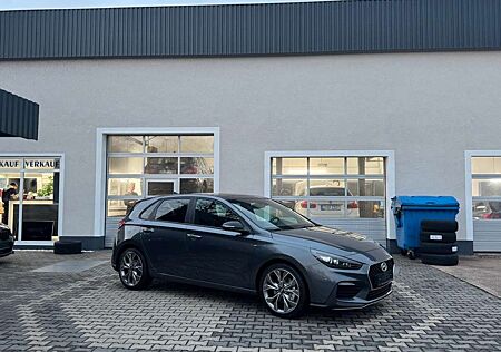 Hyundai i30 N Line Pano 18 Zoll Lenkrdhzng Temp Navi LED