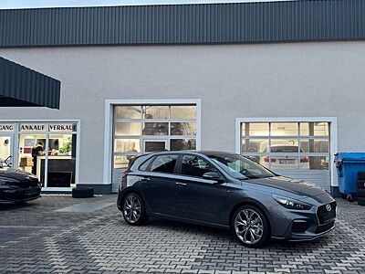 Hyundai i30 N Line Pano 18 Zoll Lenkrdhzng Temp Navi LED