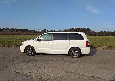 Chrysler Town & Country