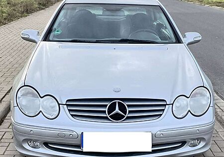 Mercedes-Benz CLK 200 Coupe´ Automatik HU/Service neu 10-f. bereift