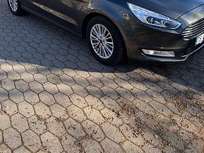 Ford Galaxy Titanium Service neu ,TÜV neu