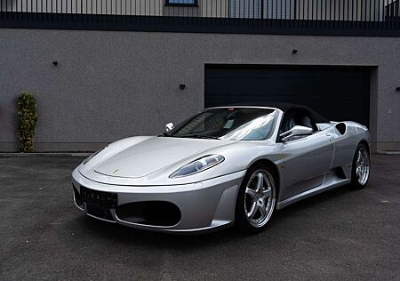 Ferrari F430 Spider - nur 4.250 km original