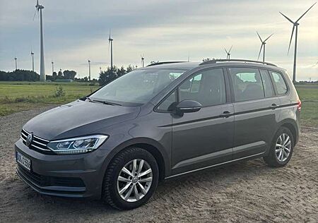 VW Touran Volkswagen Comfortline BMT/Start-Stopp