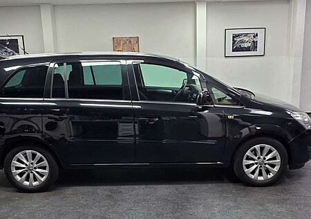 Opel Zafira 1.8 Family Plus 7 Sitze AHK 71.000 km PDC