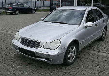 Mercedes-Benz C 200 Kompressor Lim. PDC/Tempomat/AHK/03.26 TÜV