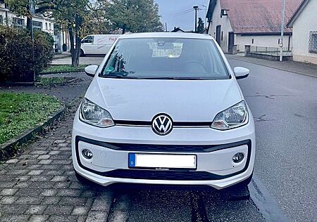 VW Up Volkswagen ! 5 Türer move- mit wenig Kilometer