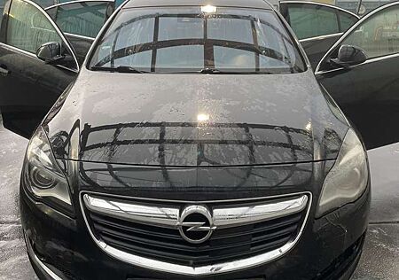 Opel Insignia 2.0 Biturbo OPC LINE
