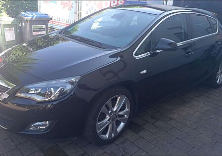 Opel Astra Fließheck Diesel 5-Türer 1.7 CDTI