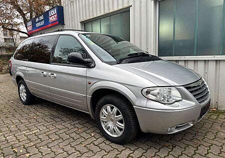 Chrysler Grand Voyager Limited 2.8 CRD Autom.