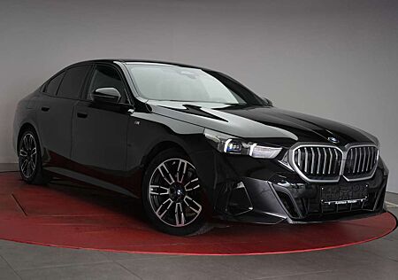 BMW 520 d M Sport Leder/Temp/Kamera/Wide/Side