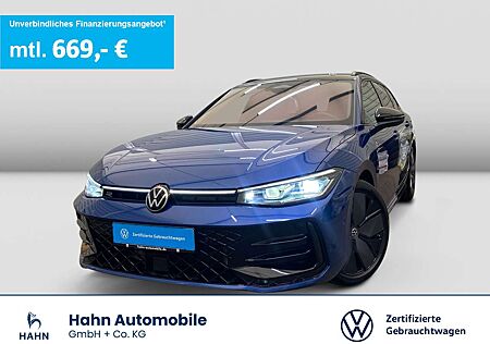 VW Passat Variant gebraucht kaufen VW Passat Variant Volkswagen 2.0TDI 4Mo R-Line Signature Stand